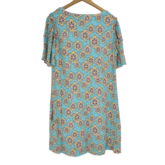 Crown & Ivy Retro Floral Print Shift Dress 8 - Picture 3 of 9